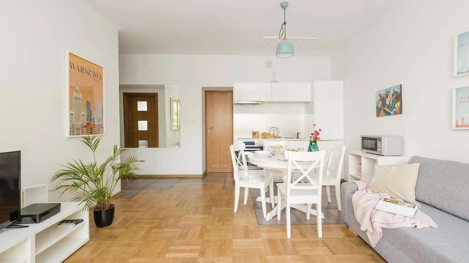 Shortstaypoland Krucza Varsovie